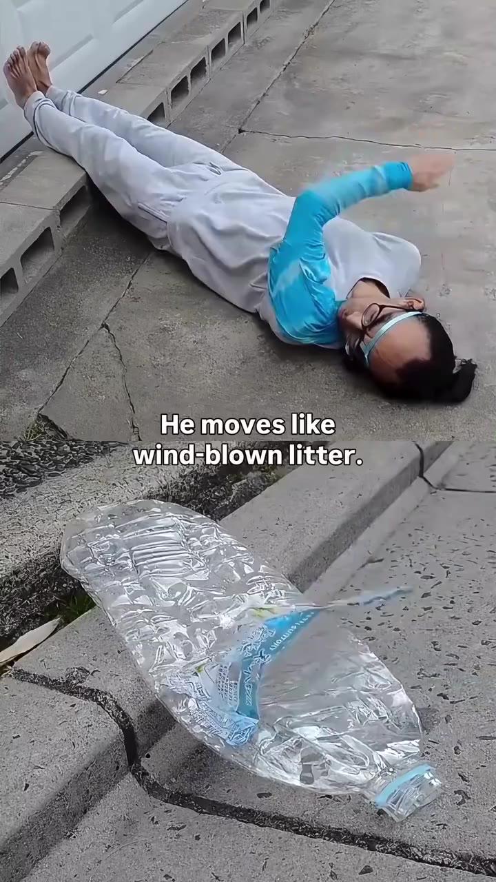 쓰레기 코스프레.gif